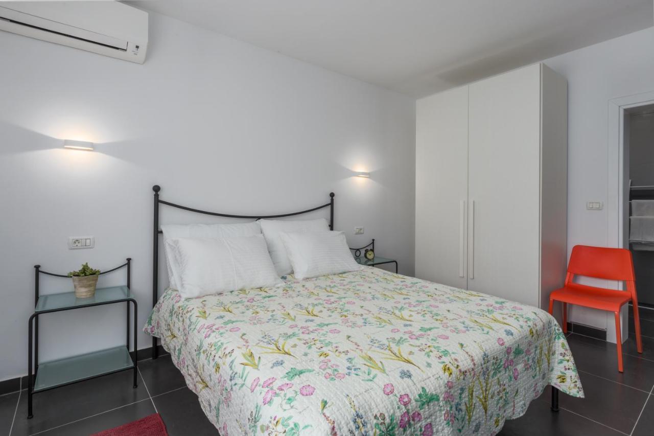 Intimes Room Rovinj Kültér fotó